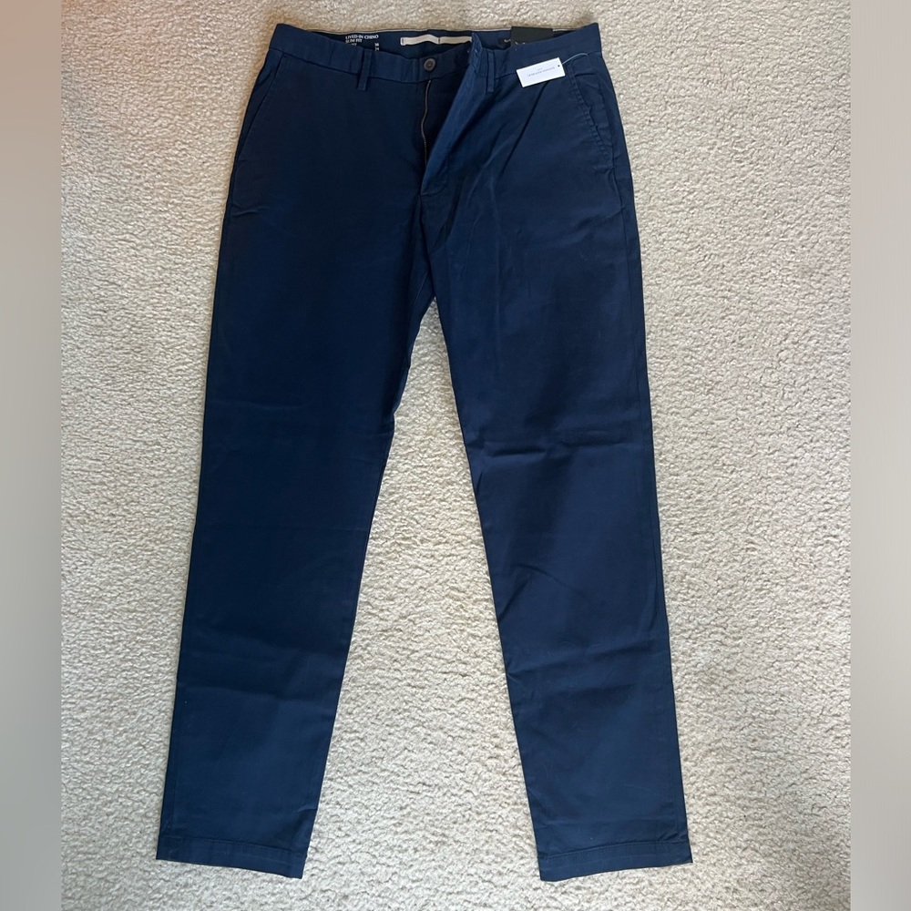 Never Worn Banana Republic Navy Chino 36x34